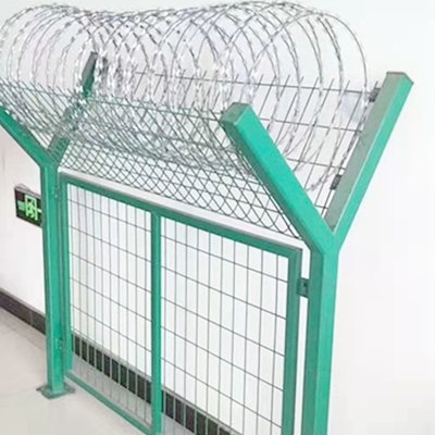 Barrière galvanisée de courrier du trou Y de la clôture 50*100mm 50*150mm d'aéroport