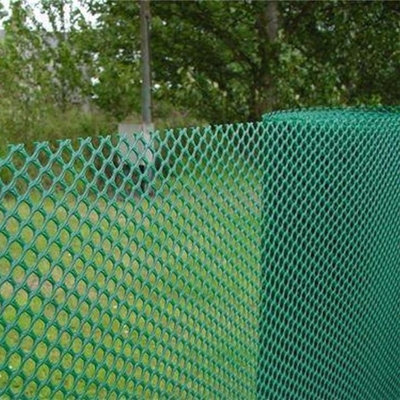 Le PVC hexagonal de grillage de la longueur 10-200m a enduit la barrière de poulet