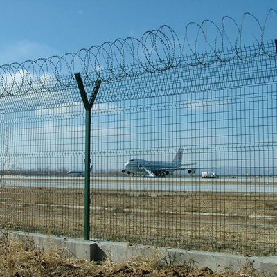 Barrière 1.8*30m de sécurité dans les aéroports de barbelé du rasoir BTO-22 du diamètre 500mm