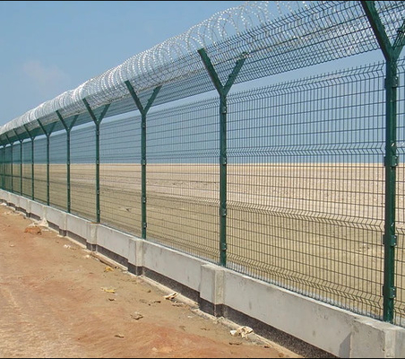 La clôture de périmètre d'aéroport de preuve de putréfaction a galvanisé la sécurité élevée de taille de 2.4m