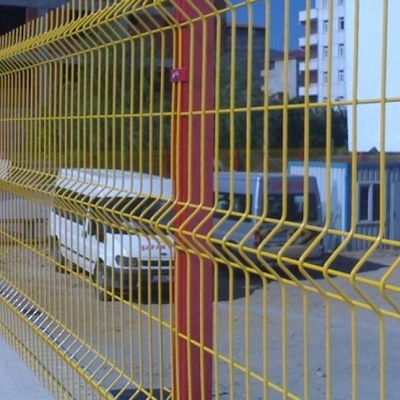 V en acier galvanisé pliant 3d incurvé a soudé la taille de Mesh Fencing 1530mm