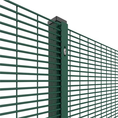 Chaud plongé a galvanisé 358 la haute soudée de Mesh Security Fence Anti Corrosion 2.4m