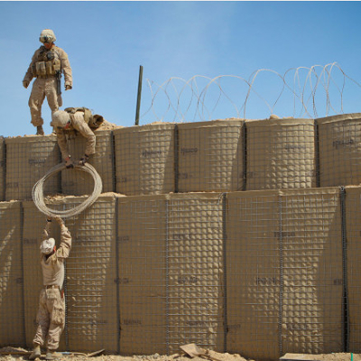 La couleur de sable a soudé Mesh Military Hesco Barrier Wall 24 pouces